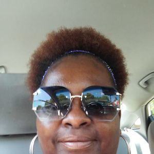 Meet your Posher, Rosa